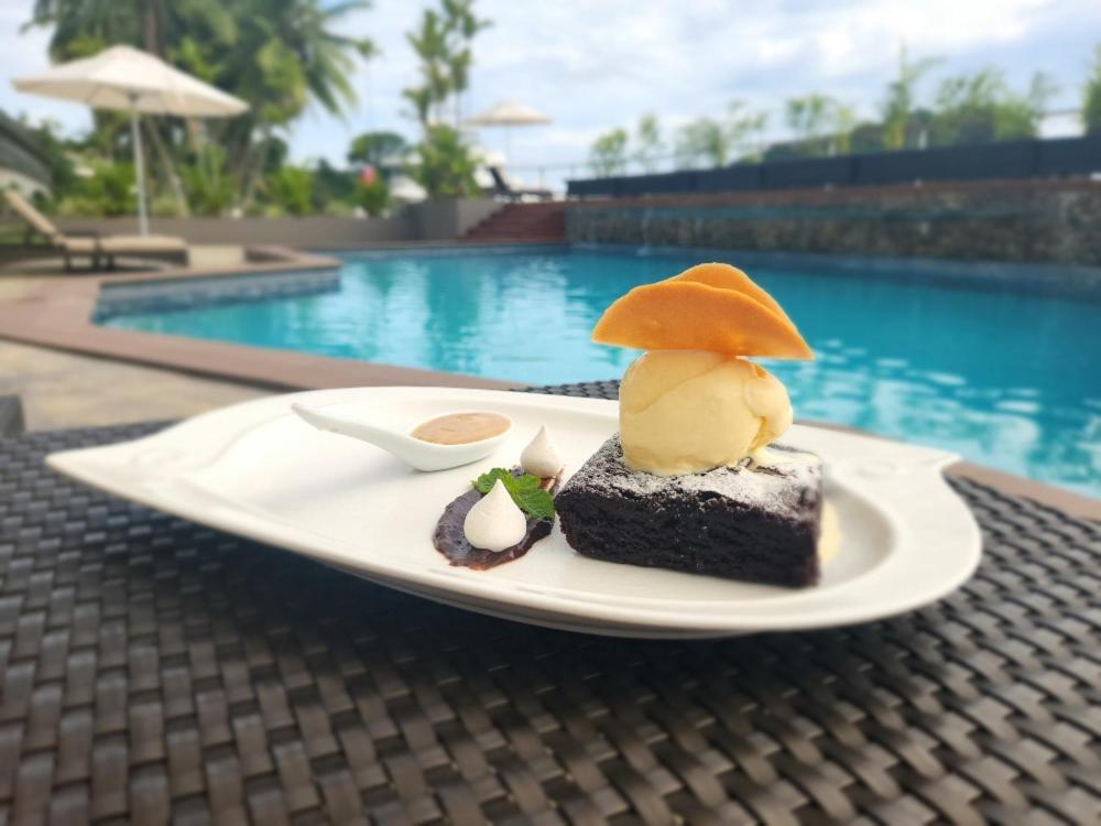 Novotel Suva Lami Bay Exterior foto